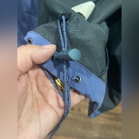 Camper land jacket for outdoor activities. Size XL. Used - Picture 3 of 10